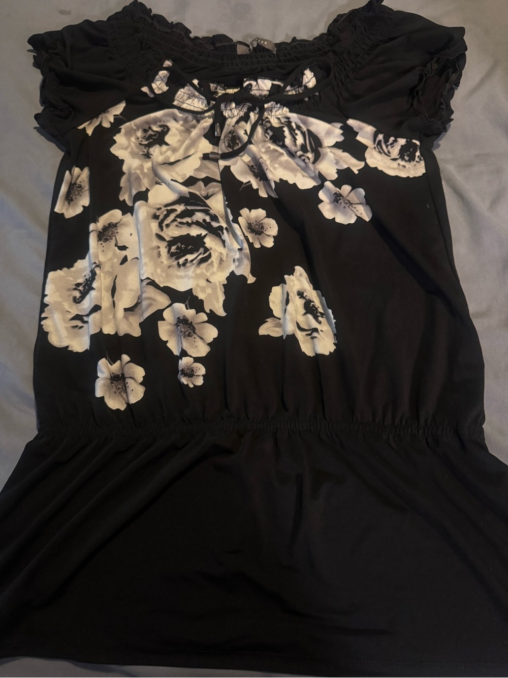 Black Floral Short-Sleeve Women's Top